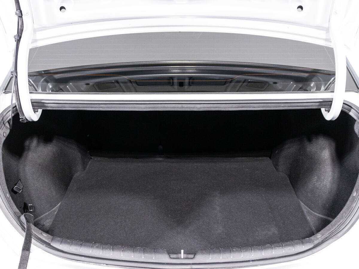 Hyundai Solaris с пробегом — 2019 год. Фото: #14