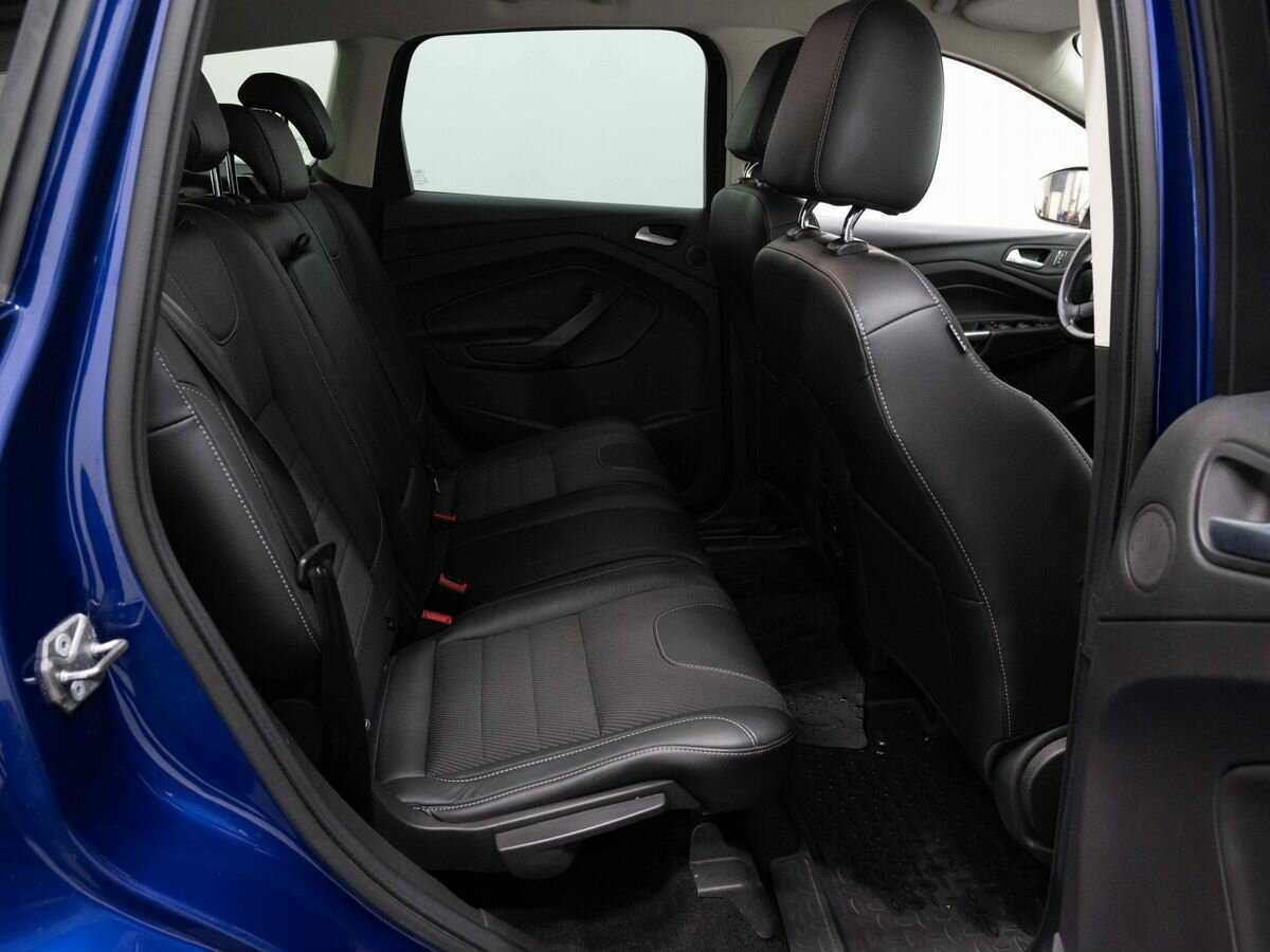 Ford Kuga с пробегом — 2016 год. Фото: #10