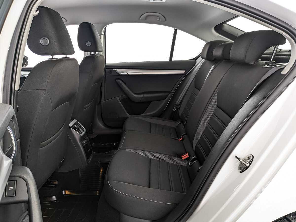 Skoda Octavia с пробегом — 2019 год. Фото: #17