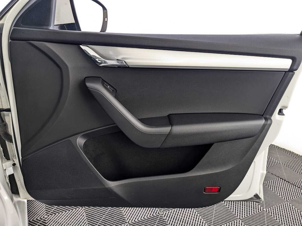 Skoda Octavia с пробегом — 2019 год. Фото: #23