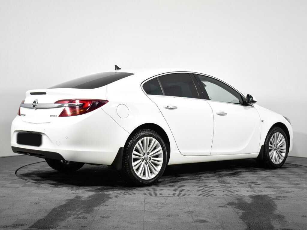 Opel Insignia с пробегом — 2014 год. Фото: #4