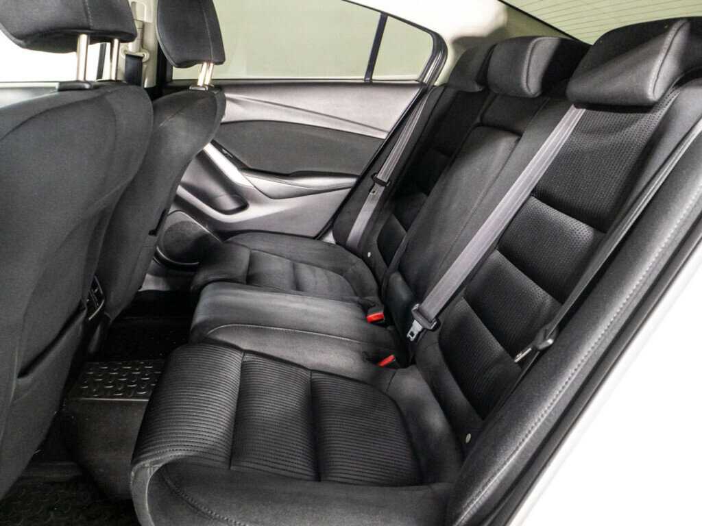 Mazda 6 с пробегом — 2013 год. Фото: #9