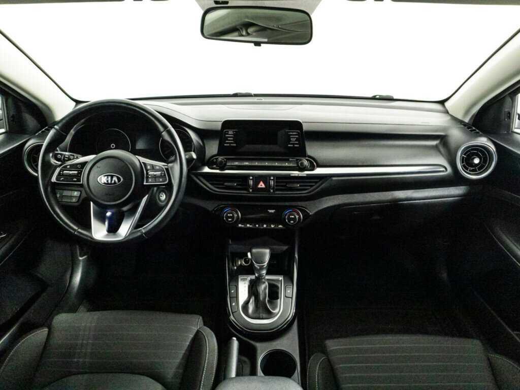 Kia Cerato с пробегом — 2019 год. Фото: #12