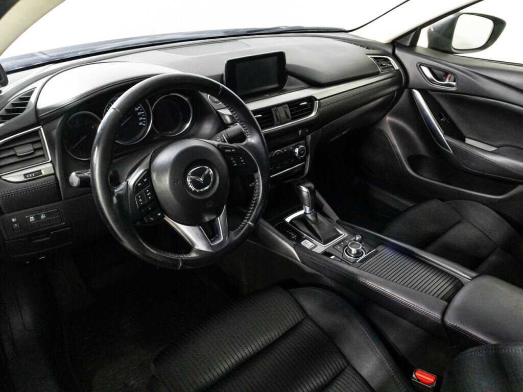 Mazda 6 с пробегом — 2015 год. Фото: #10