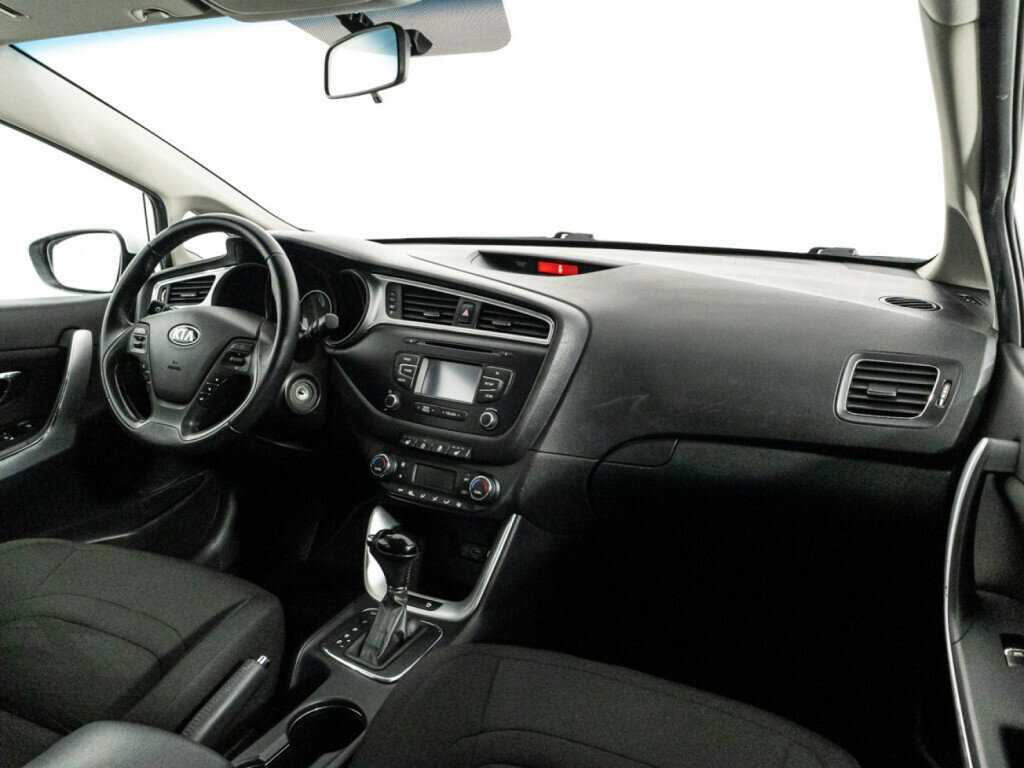 Kia Ceed с пробегом — 2018 год. Фото: #8
