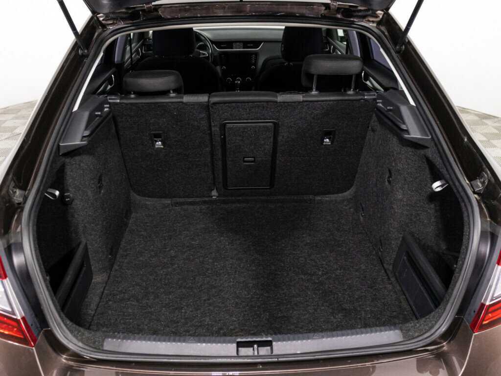 Skoda Octavia с пробегом — 2017 год. Фото: #14