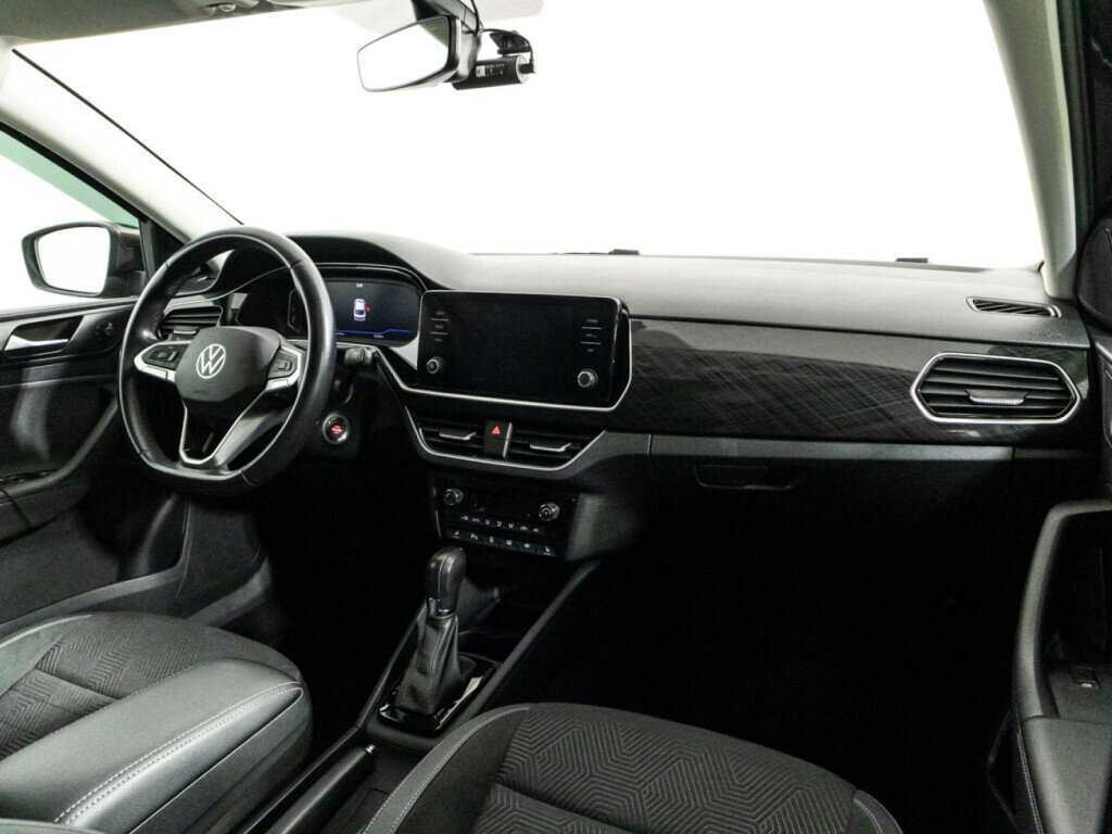 Volkswagen Polo с пробегом — 2021 год. Фото: #8