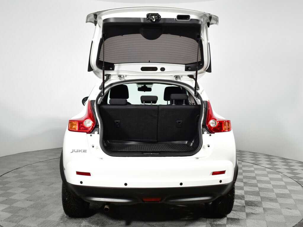 Nissan Juke с пробегом — 2013 год. Фото: #14