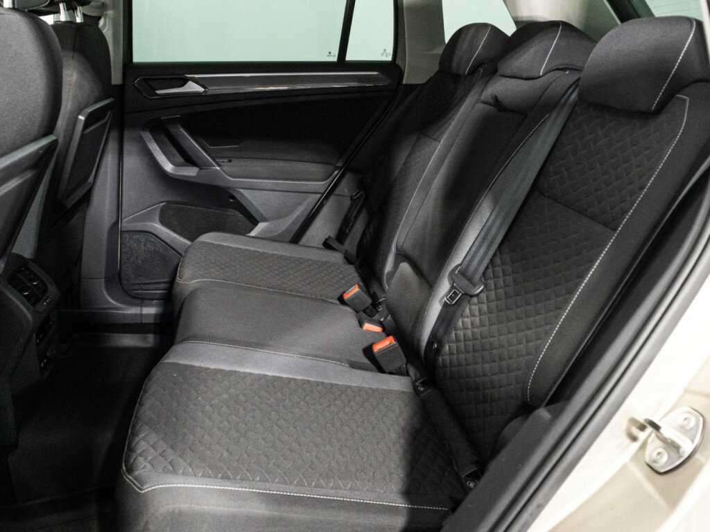 Volkswagen Tiguan с пробегом — 2018 год. Фото: #9