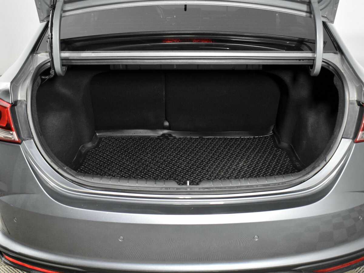 Hyundai Solaris с пробегом — 2020 год. Фото: #14