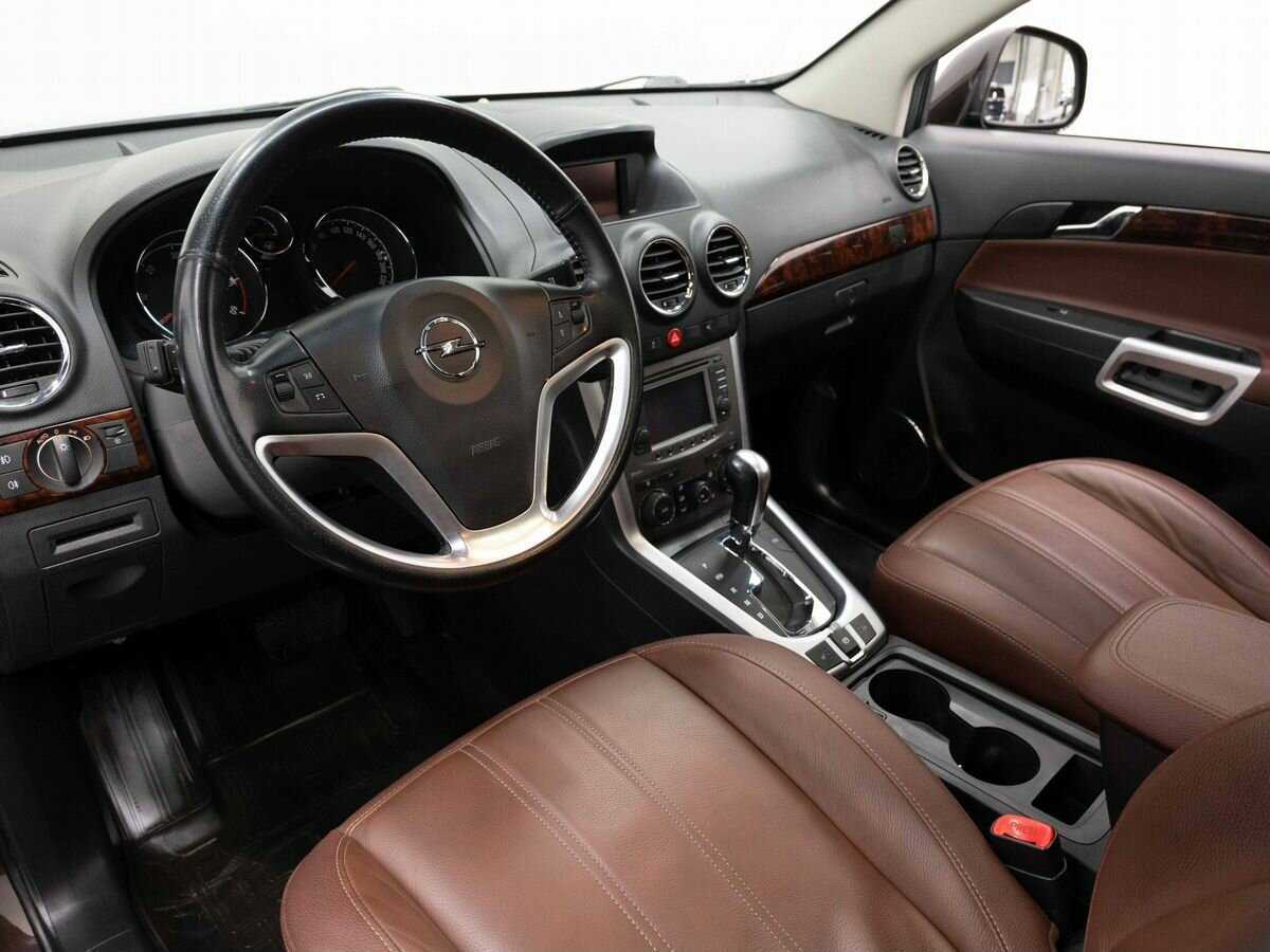 Opel Antara с пробегом — 2015 год. Фото: #7