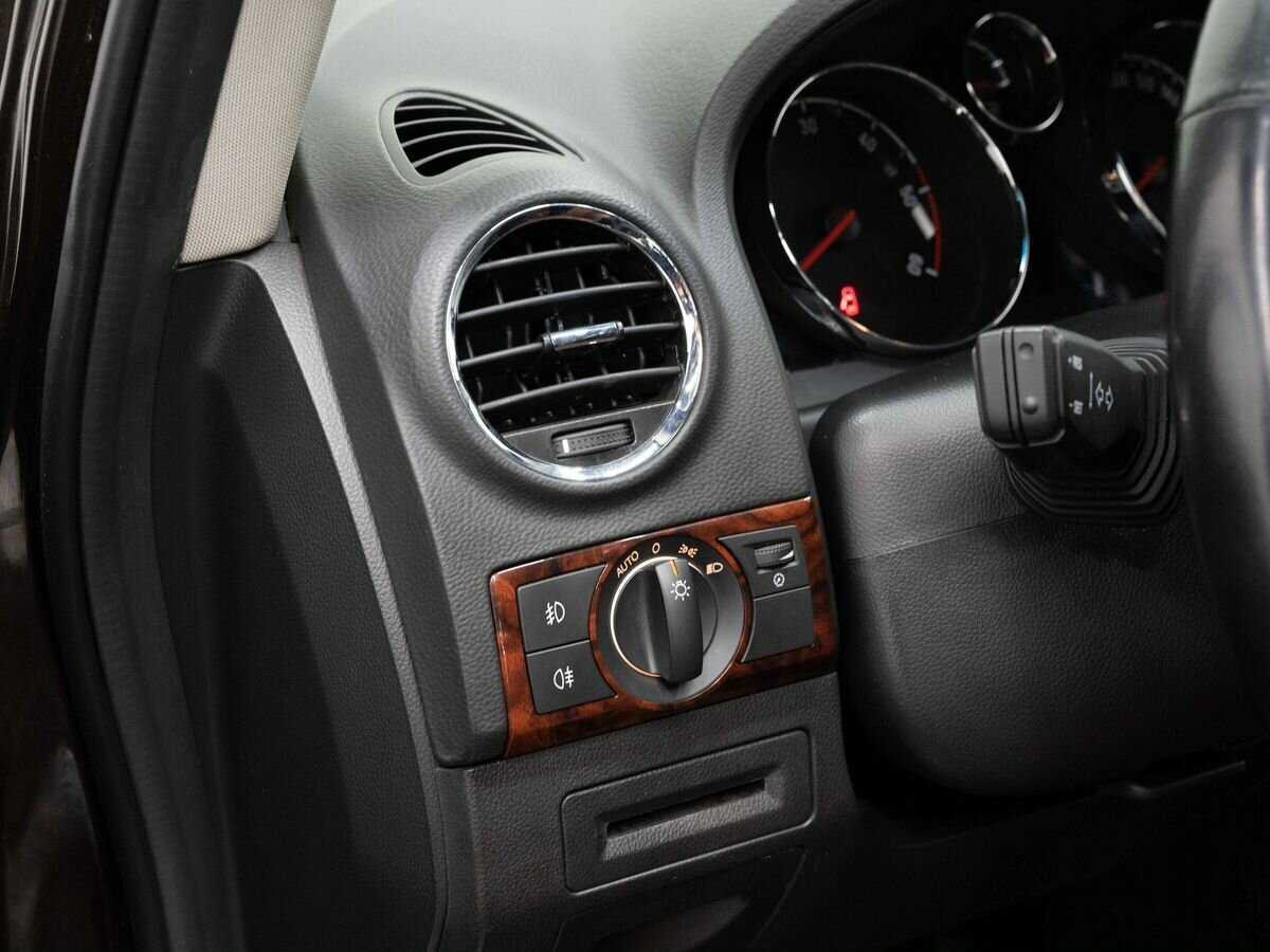 Opel Antara с пробегом — 2015 год. Фото: #20