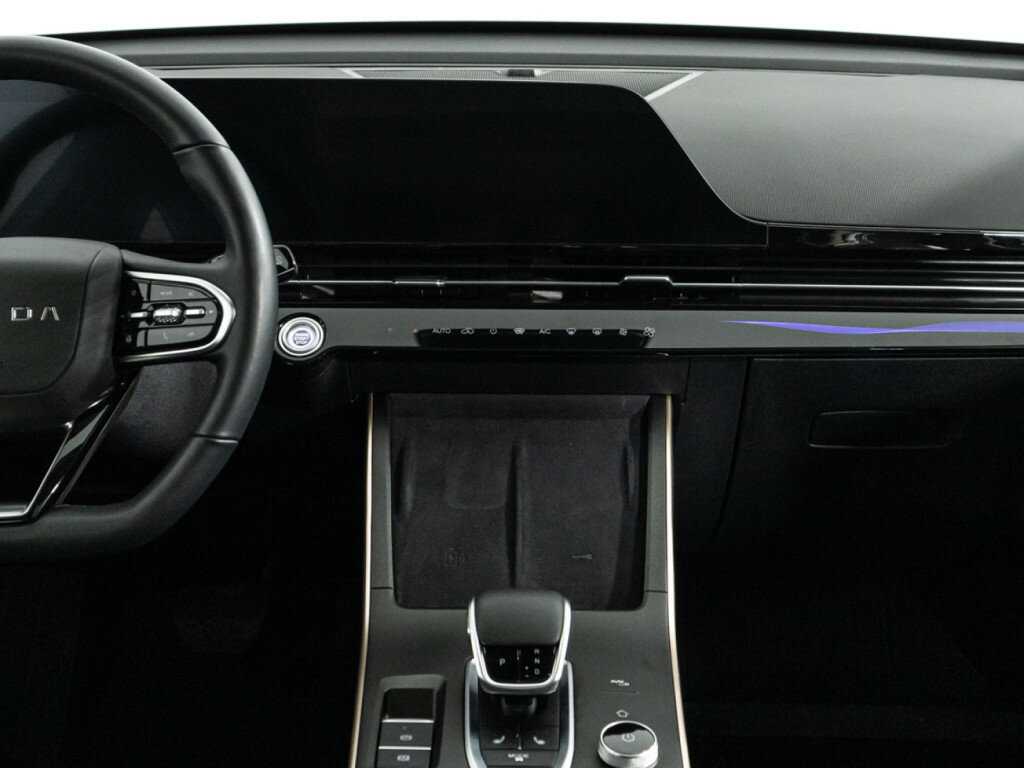 OMODA C5 с пробегом — 2023 год. Фото: #13