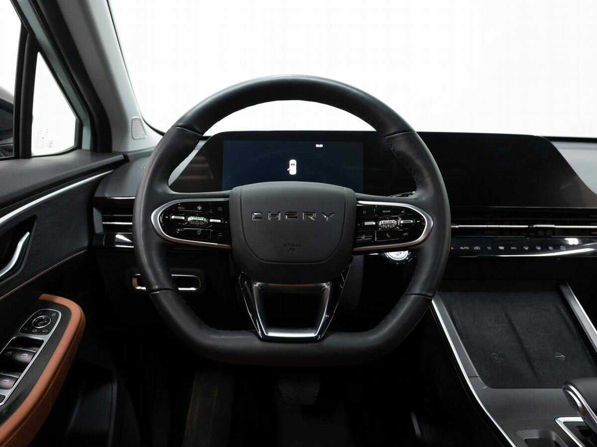 OMODA C5 с пробегом — 2022 год. Фото: #14