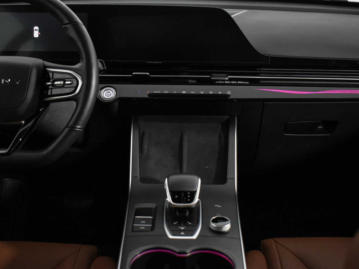 OMODA C5 с пробегом — 2023 год. Фото: #15