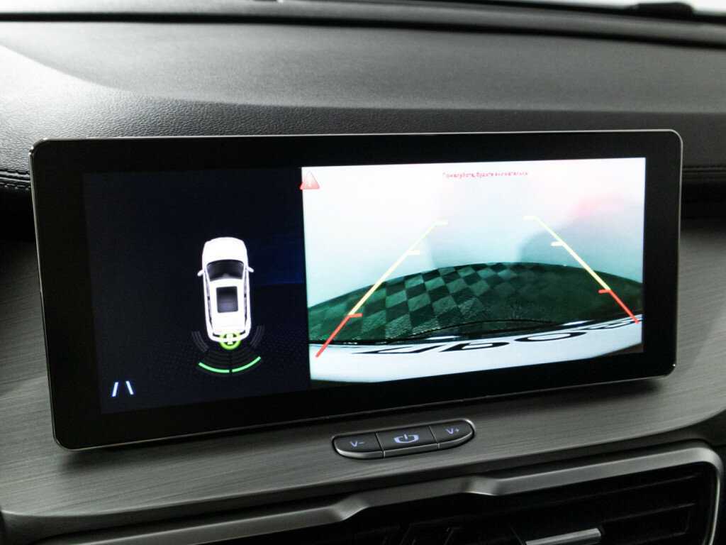 Geely Coolray с пробегом — 2022 год. Фото: #15