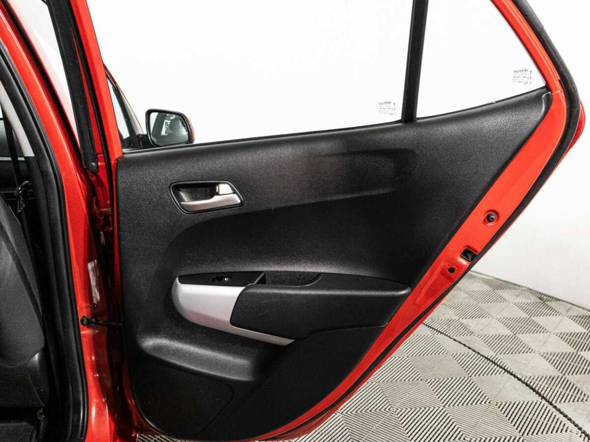 Kia Picanto с пробегом — 2020 год. Фото: #25