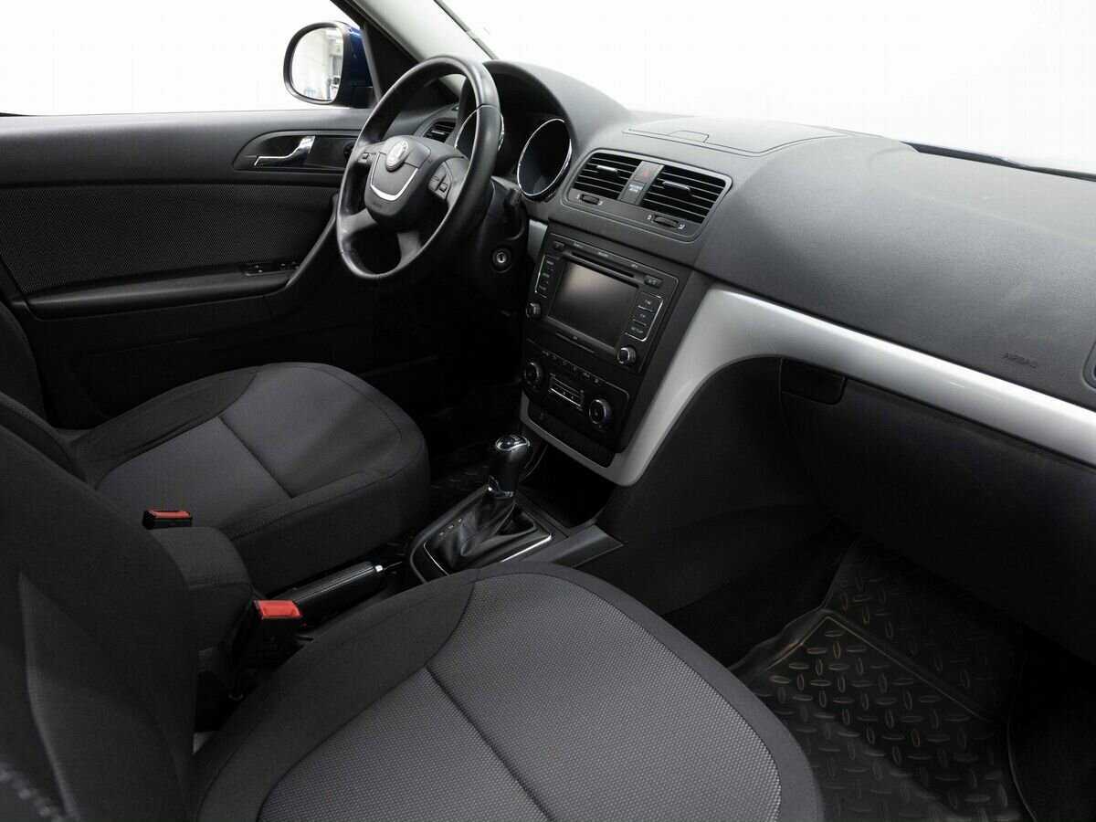 Skoda Yeti с пробегом — 2013 год. Фото: #10