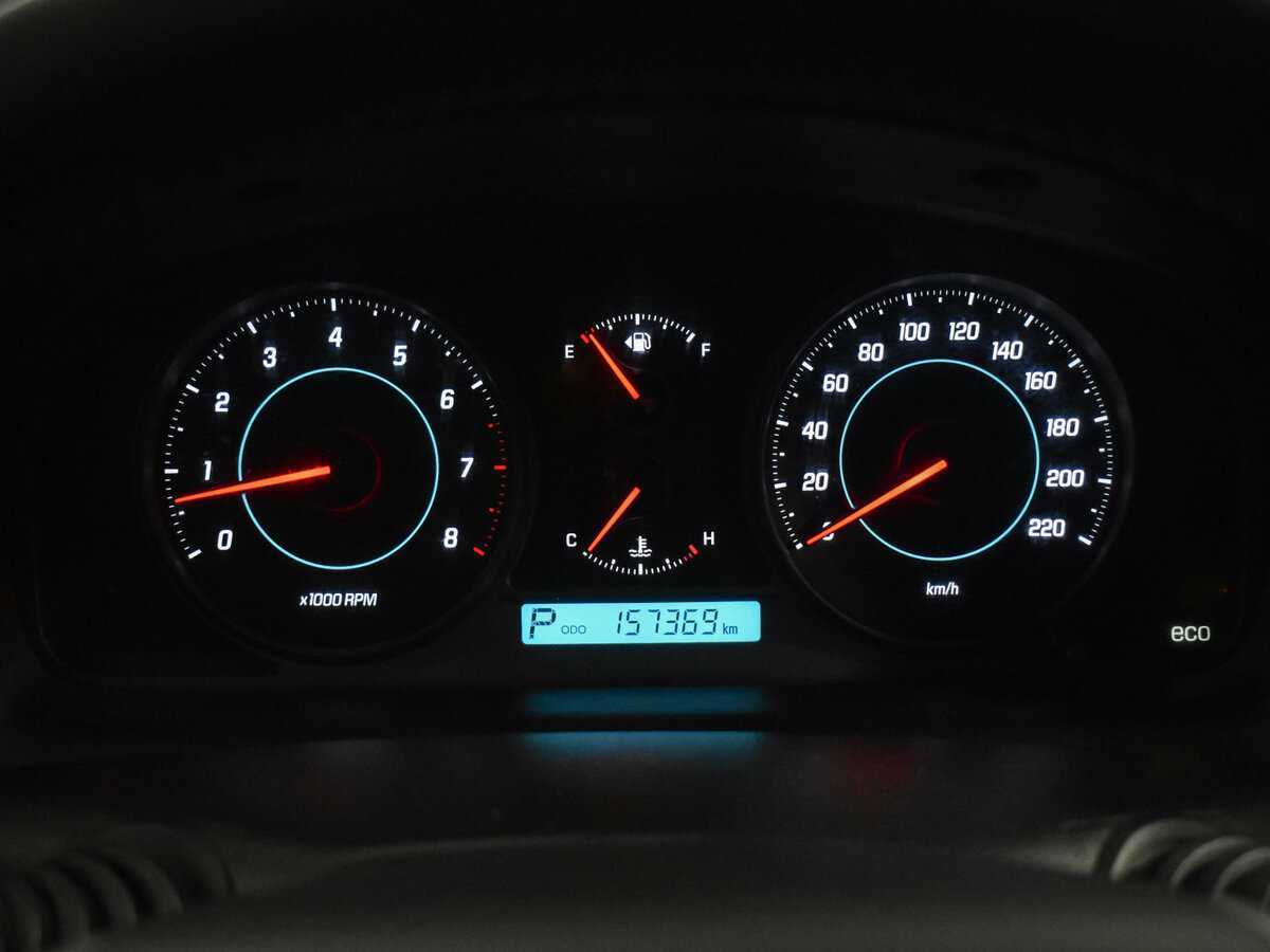 Chevrolet Captiva с пробегом — 2012 год. Фото: #17