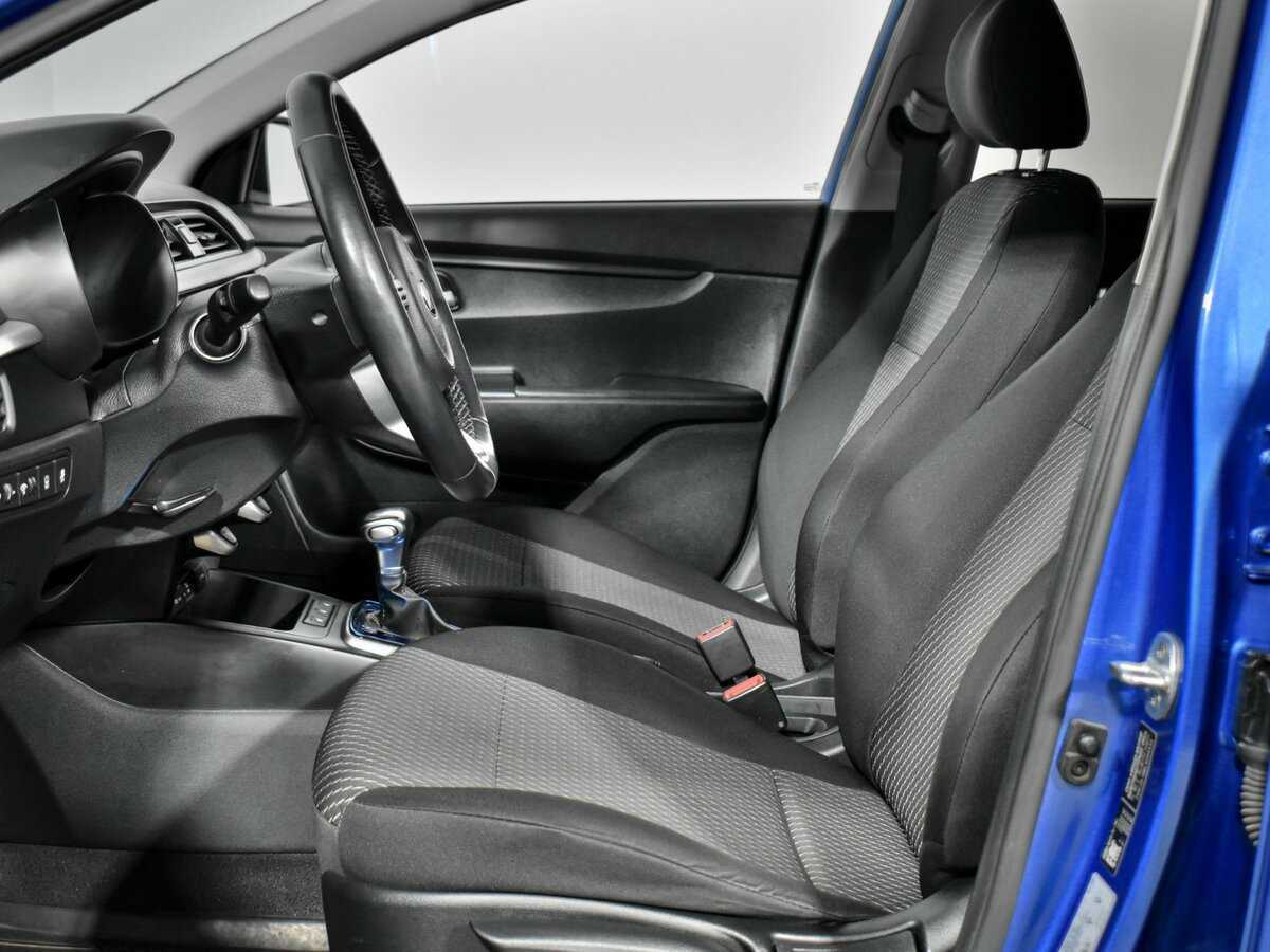 Kia Rio с пробегом — 2020 год. Фото: #10