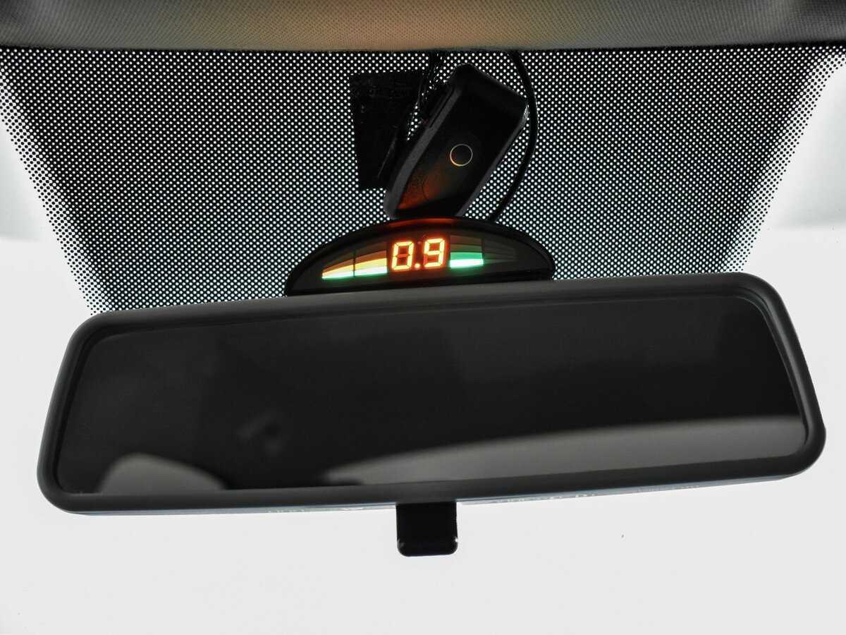 Volkswagen Polo с пробегом — 2016 год. Фото: #16