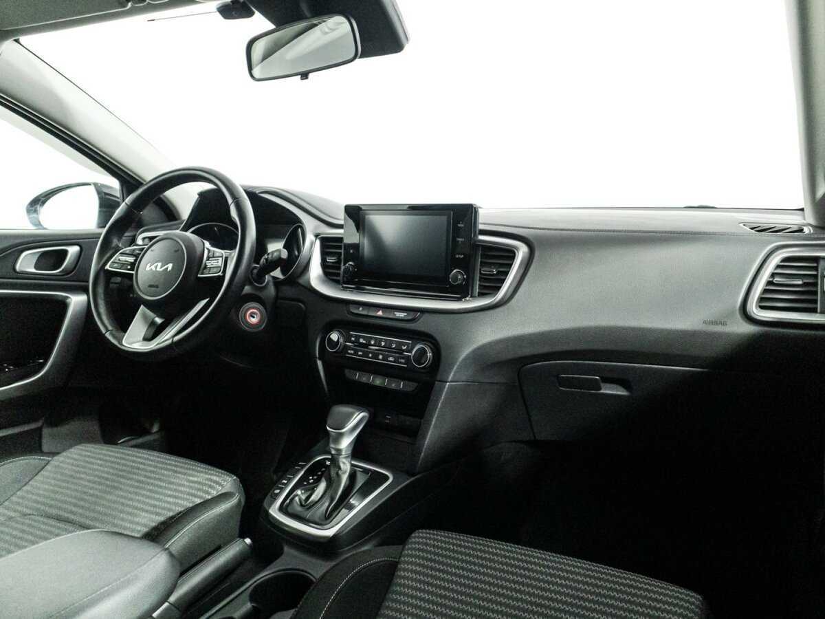 Kia Ceed с пробегом — 2021 год. Фото: #8