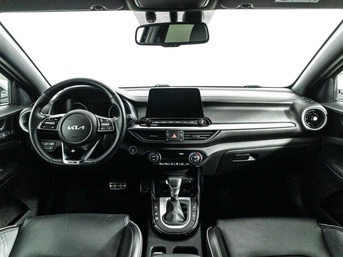 Kia Cerato с пробегом — 2021 год. Фото: #12