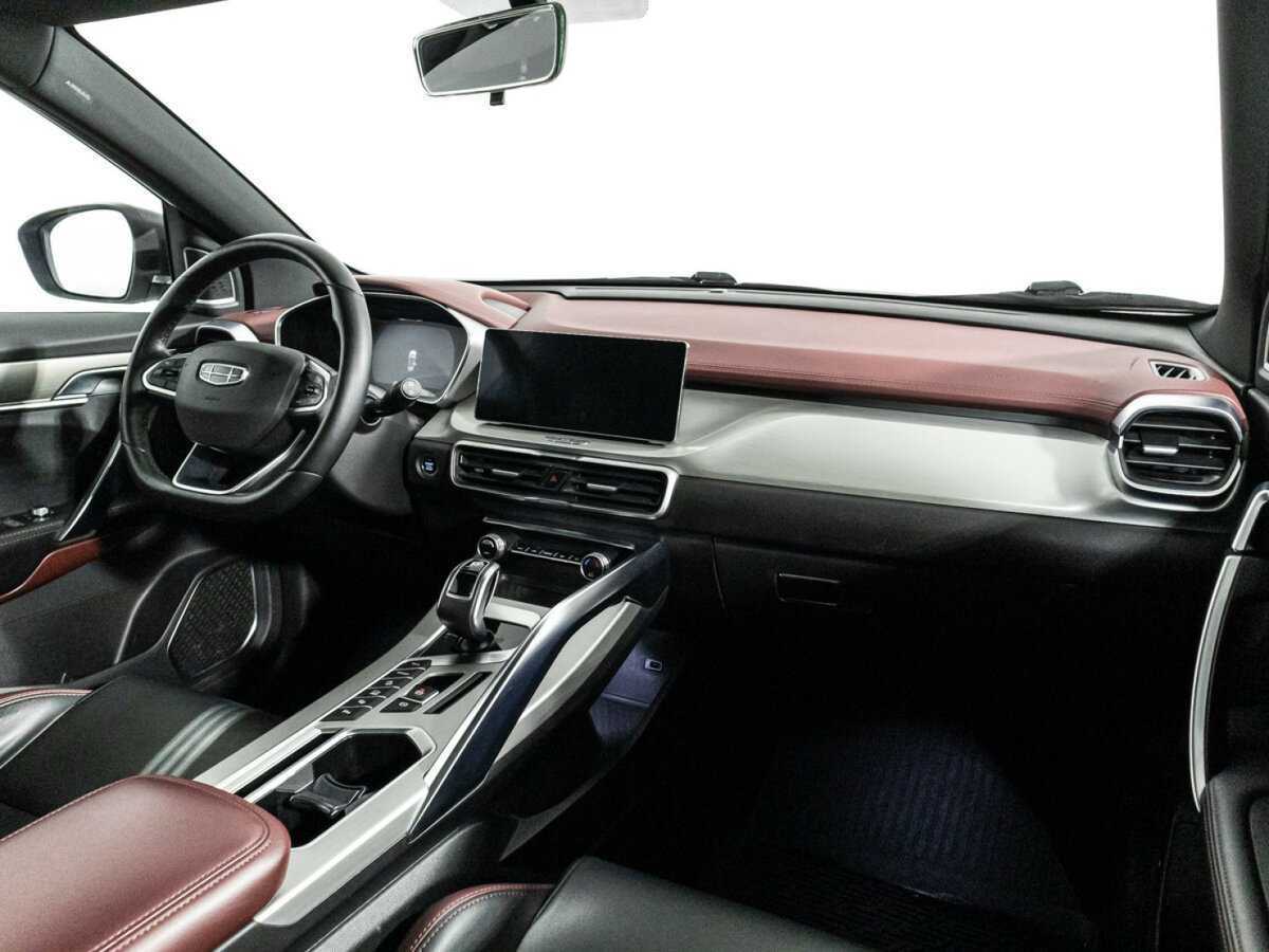 Geely Coolray с пробегом — 2021 год. Фото: #8