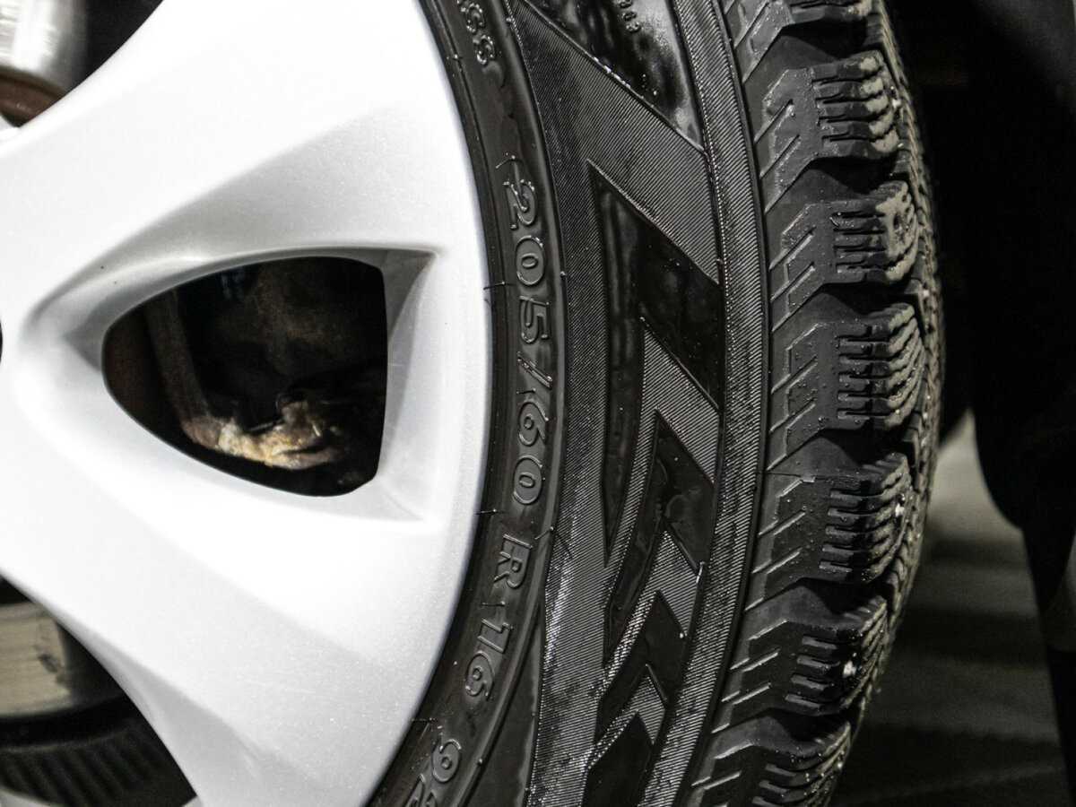 Opel Astra с пробегом — 2014 год. Фото: #15