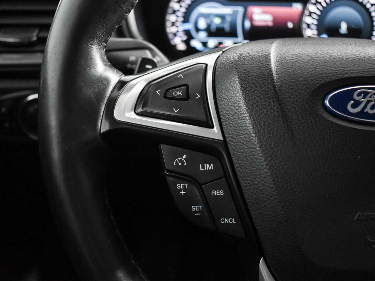Ford Mondeo с пробегом — 2016 год. Фото: #15
