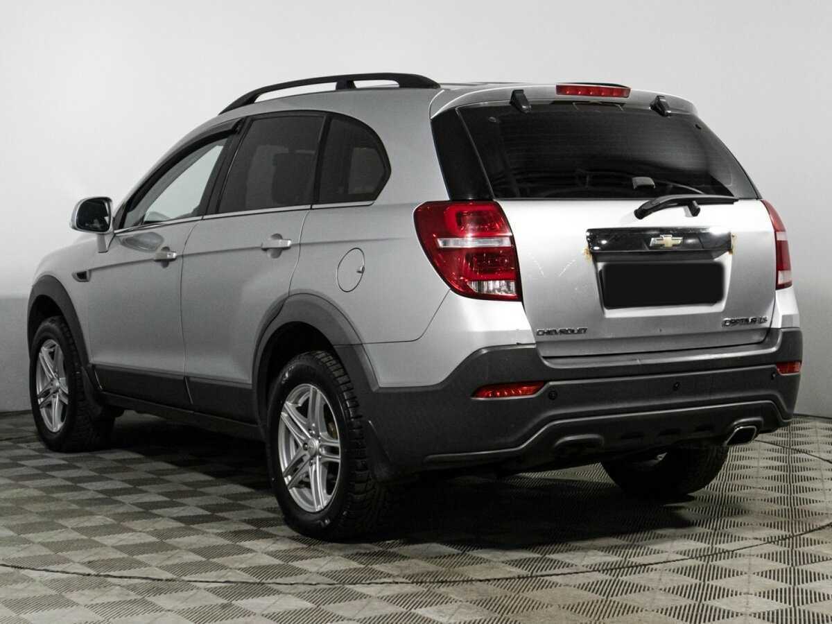 Chevrolet Captiva с пробегом — 2014 год. Фото: #6