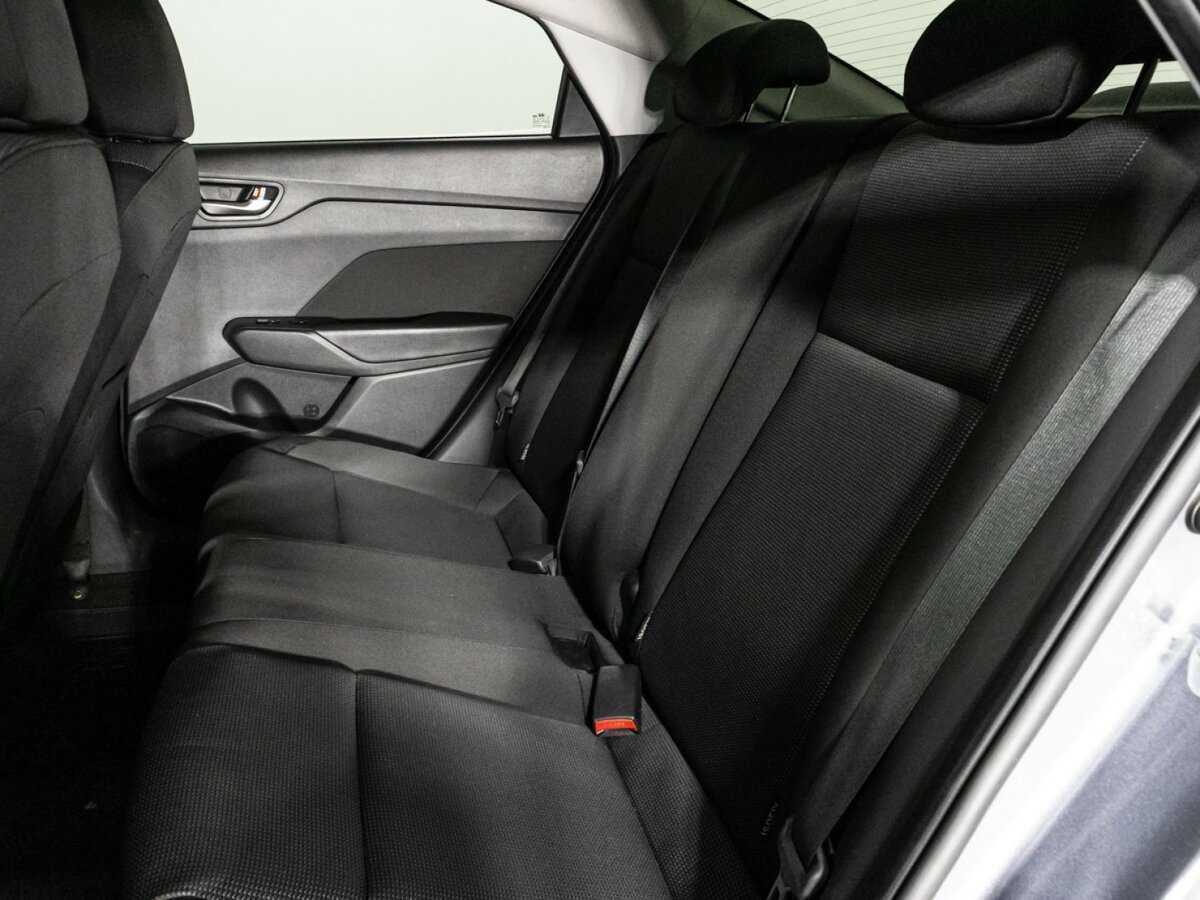 Hyundai Solaris с пробегом — 2018 год. Фото: #9