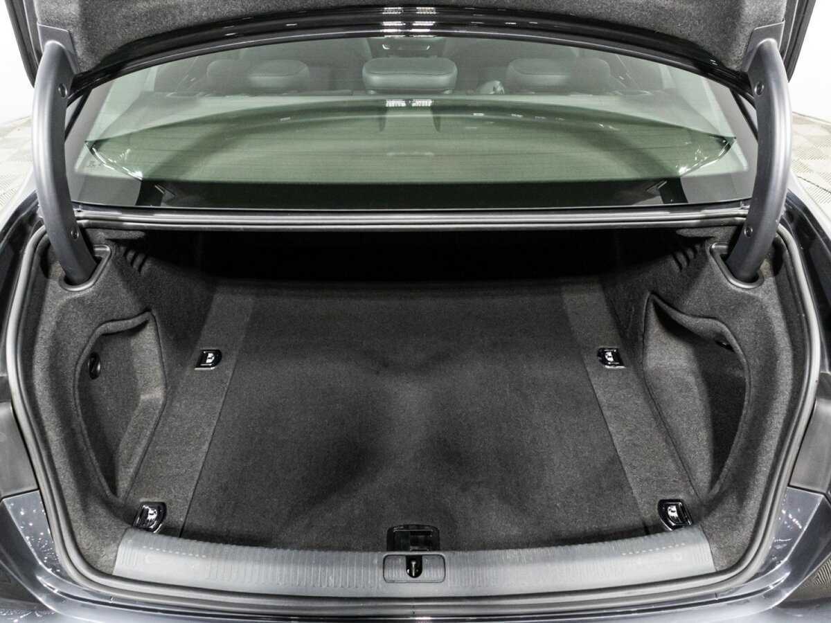 Audi A4 с пробегом — 2017 год. Фото: #14