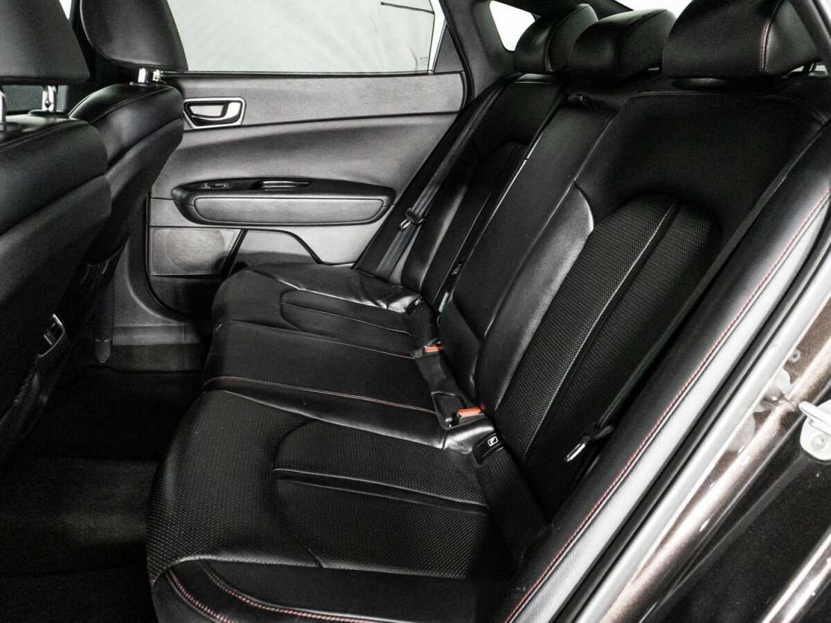 Kia Optima с пробегом — 2016 год. Фото: #9