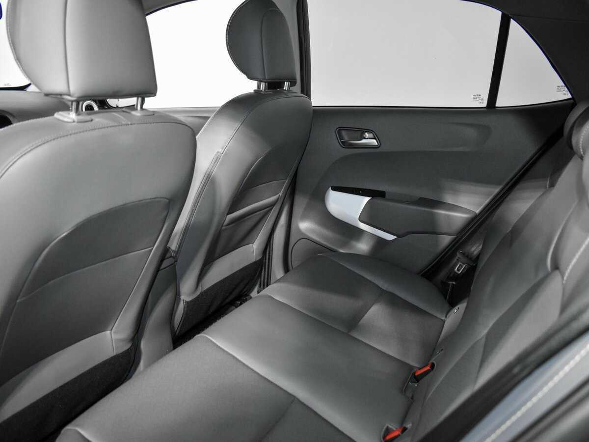 Kia Picanto с пробегом — 2018 год. Фото: #10