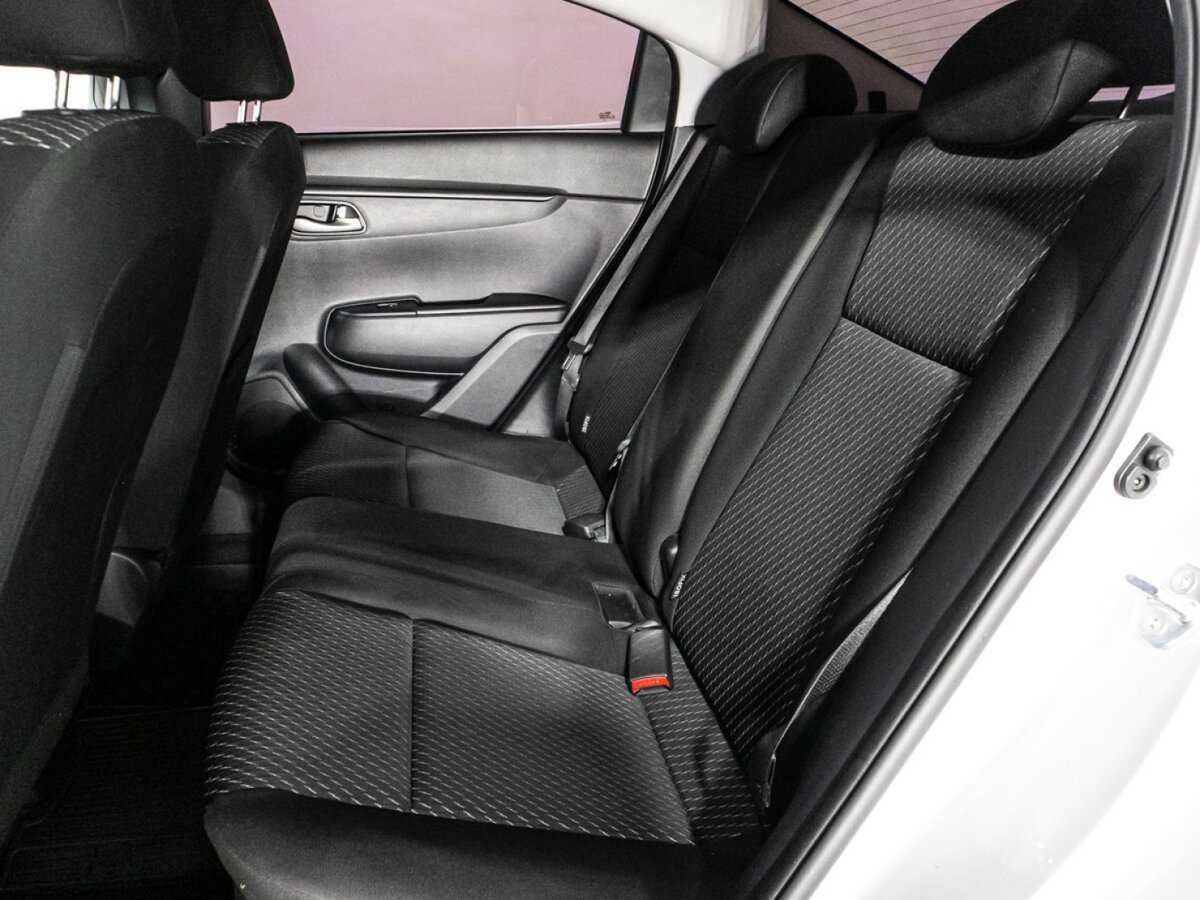 Kia Rio с пробегом — 2020 год. Фото: #9