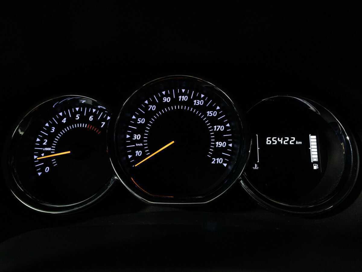 Renault Sandero с пробегом — 2022 год. Фото: #11