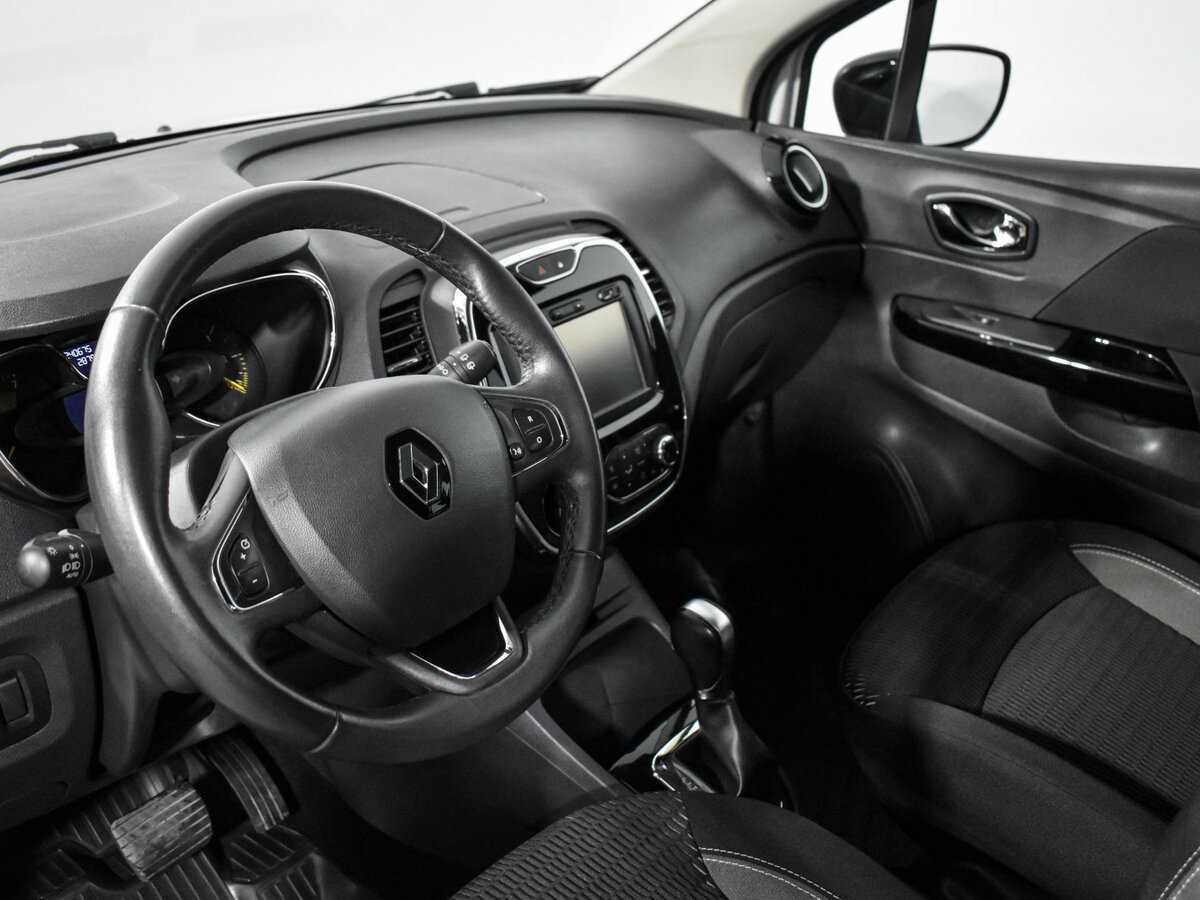 Renault Kaptur с пробегом — 2016 год. Фото: #8