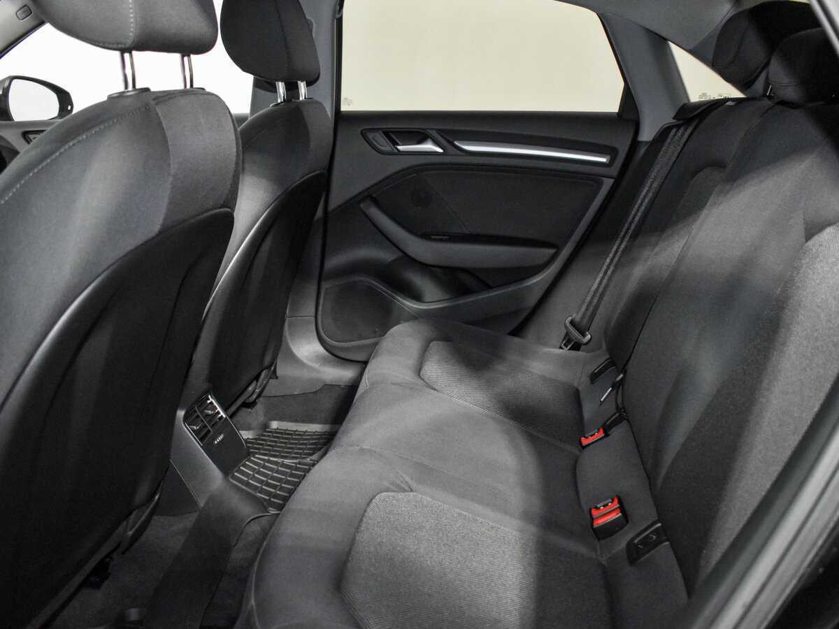 Audi A3 с пробегом — 2018 год. Фото: #12