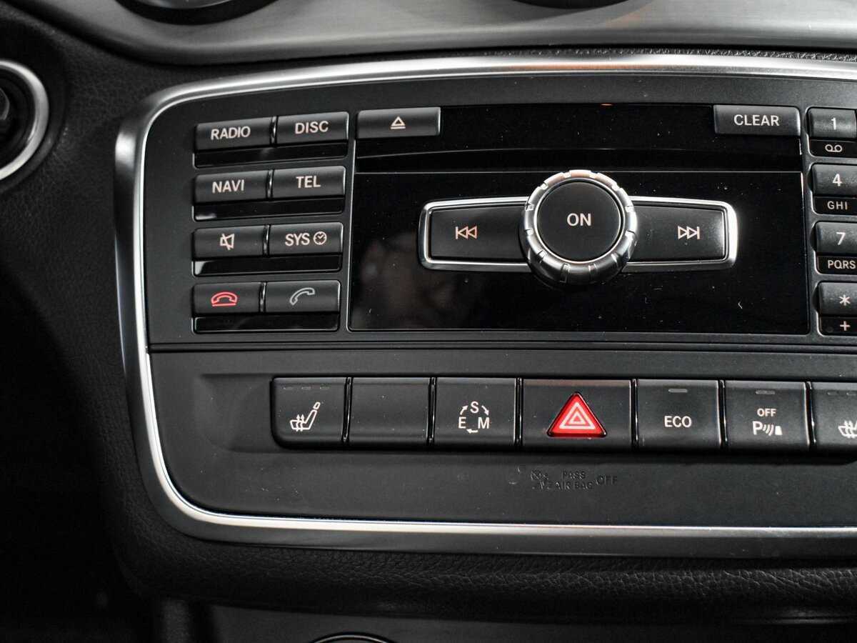 Mercedes-Benz CLA с пробегом — 2013 год. Фото: #11