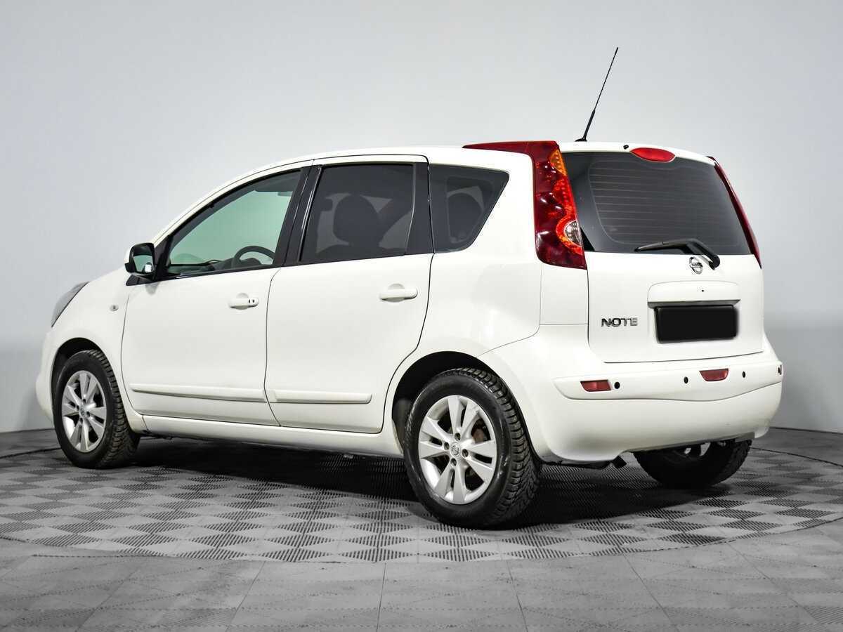 Nissan Note с пробегом — 2013 год. Фото: #6