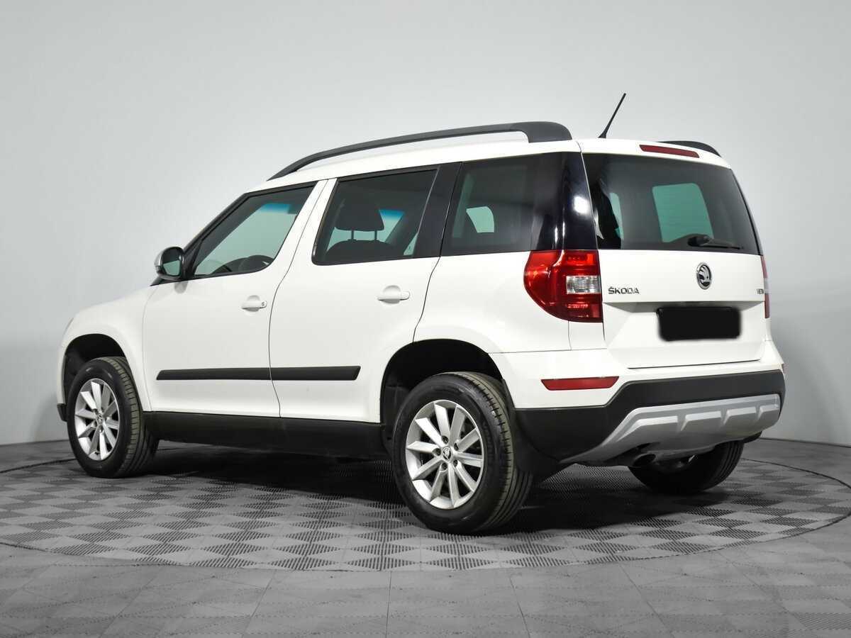 Skoda Yeti с пробегом — 2015 год. Фото: #6