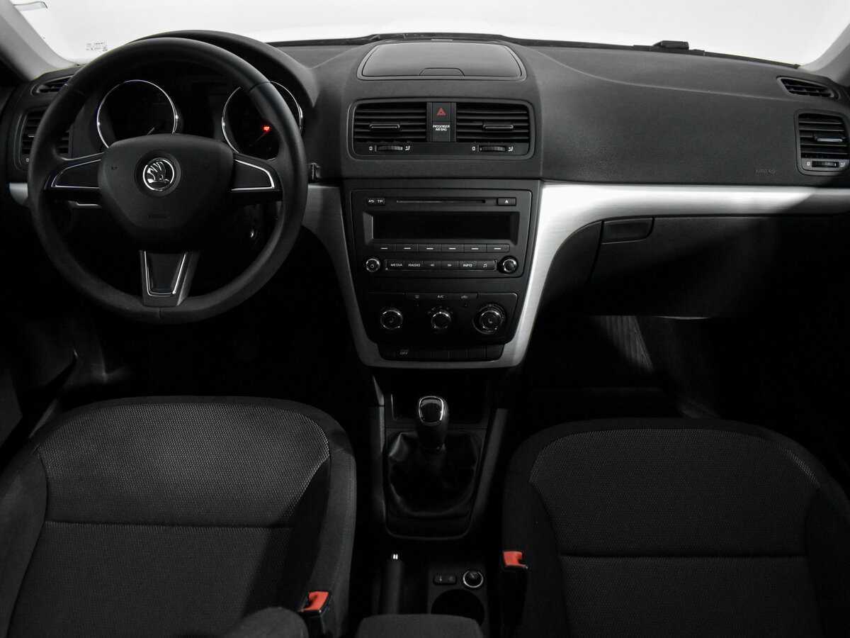 Skoda Yeti с пробегом — 2015 год. Фото: #14