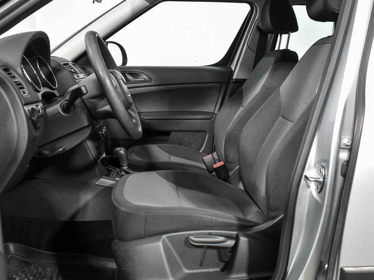 Skoda Yeti с пробегом — 2013 год. Фото: #11