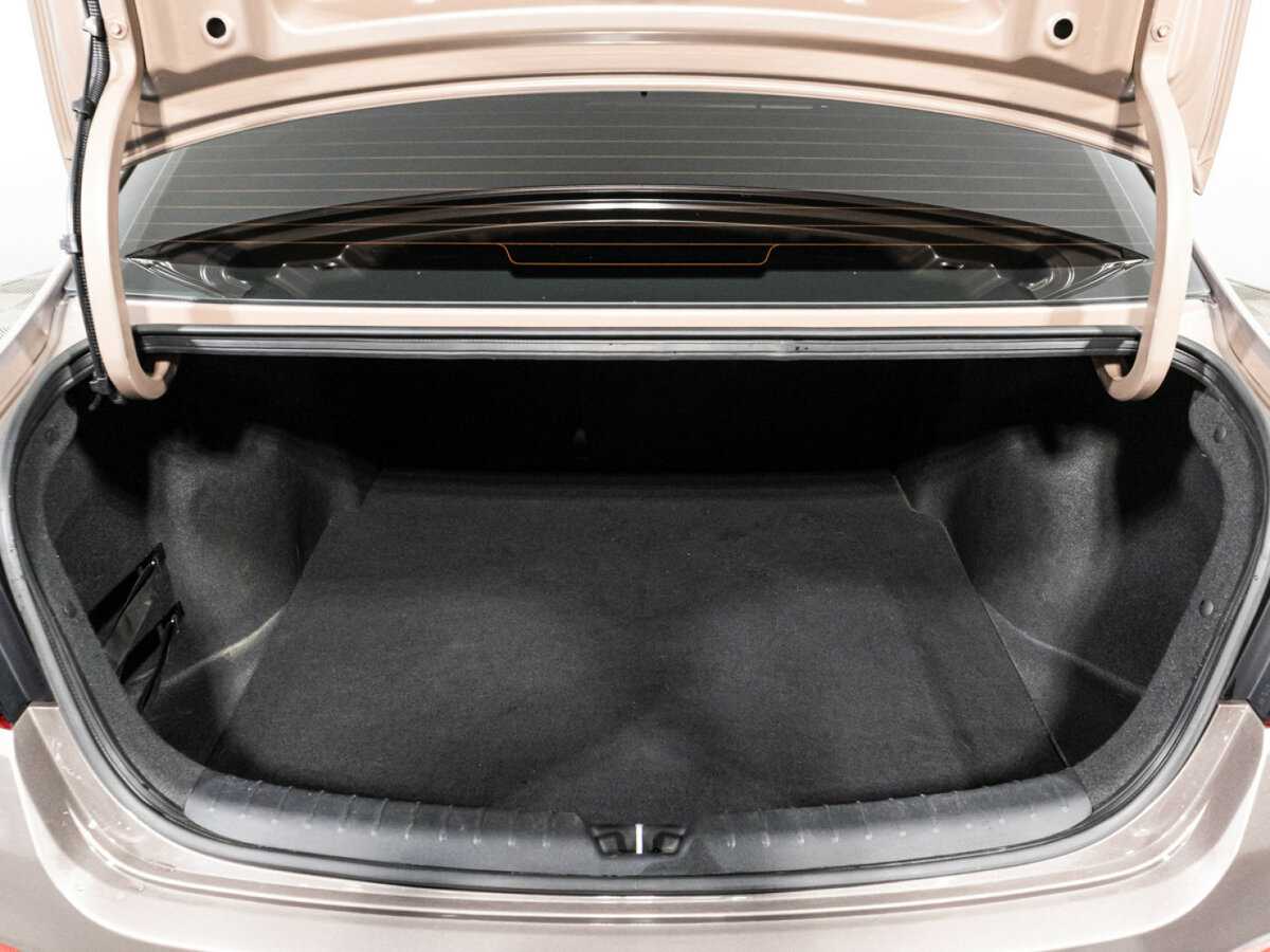 Kia Rio с пробегом — 2017 год. Фото: #14