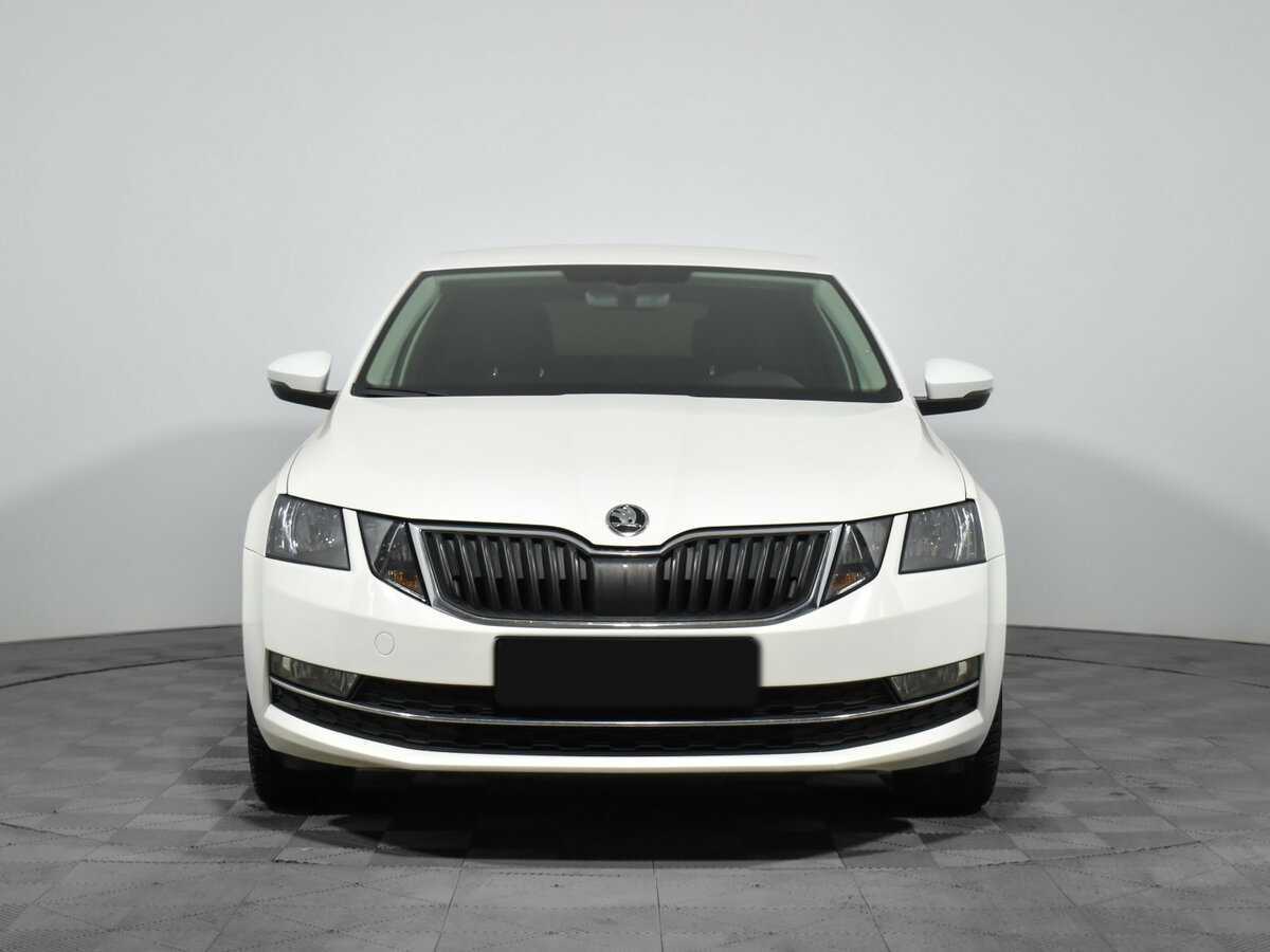 Skoda Octavia с пробегом — 2018 год. Фото: #1