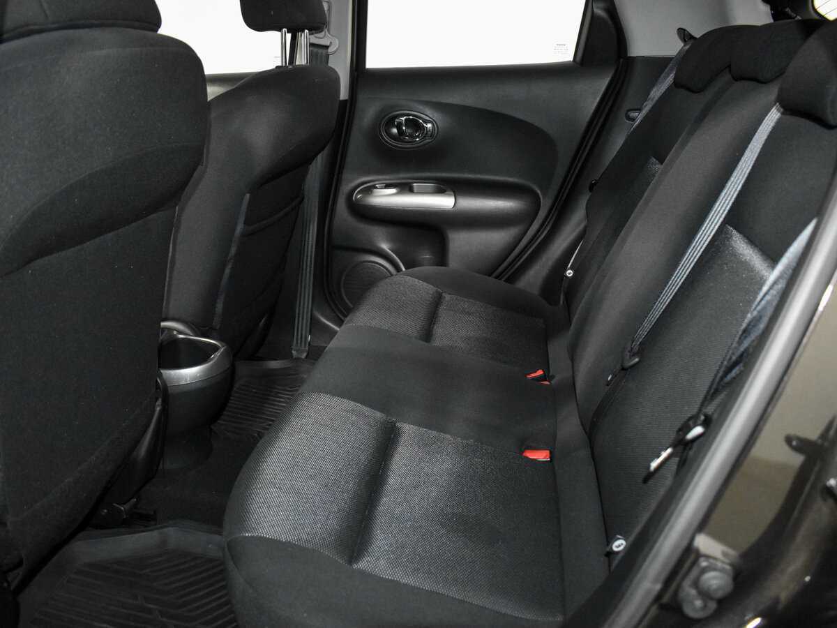 Nissan Juke с пробегом — 2013 год. Фото: #11