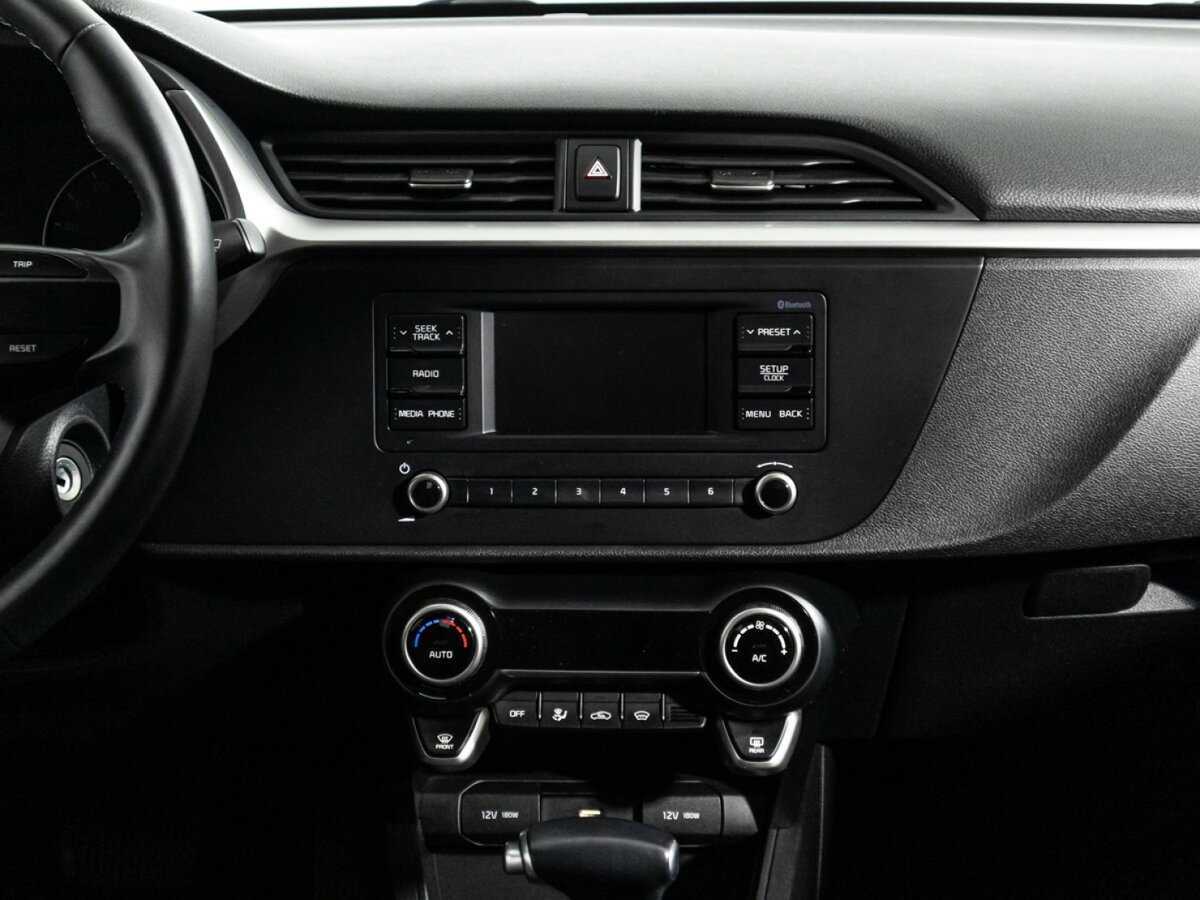 Kia Rio с пробегом — 2020 год. Фото: #13