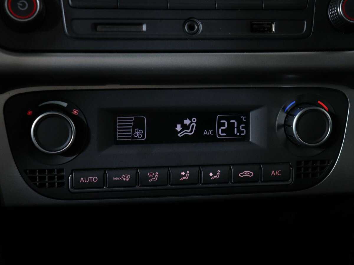 Volkswagen Polo с пробегом — 2018 год. Фото: #15