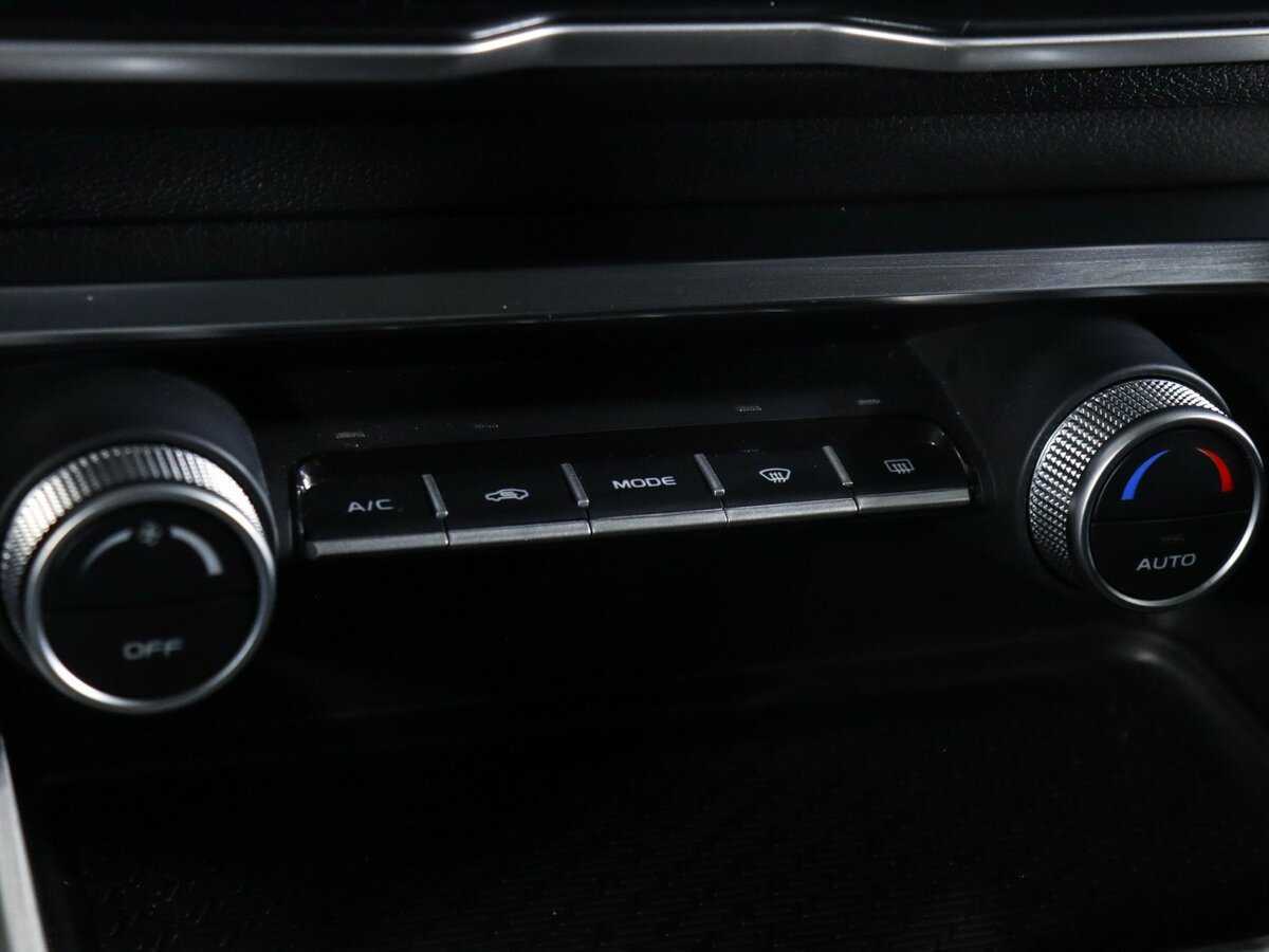 Geely Coolray с пробегом — 2023 год. Фото: #17